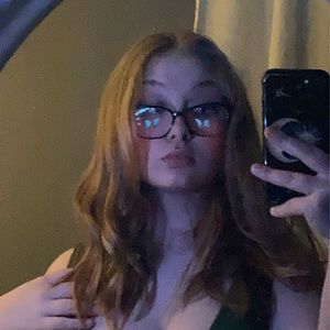 Meet your Posher, Sophia